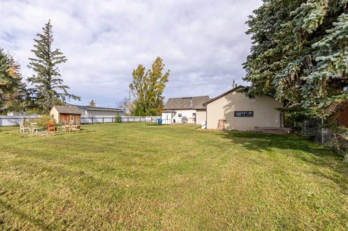228 E 200 S, Raymond, AB 
