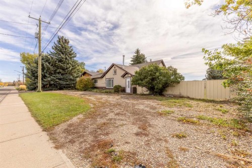 228 E 200 S, Raymond, AB 