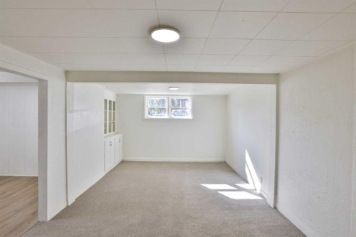 102 N 100 E, Raymond, AB 