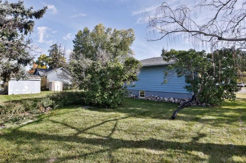 102 N 100 E, Raymond, AB 