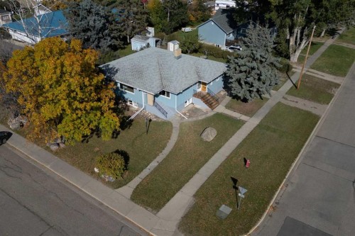 102 N 100 E, Raymond, AB 