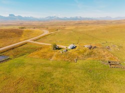 263050 TWP RD 20 Rural Cardston County, AB T0K 0K0
