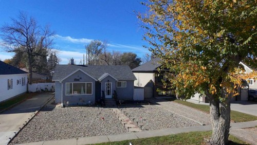 5114 52 Street  Taber, AB T1G 1N2