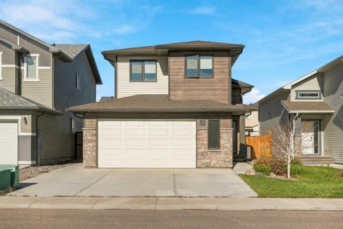 1369 Pacific Circle WEST Lethbridge, AB T1J 5V3