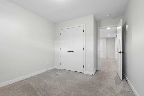 1369 Pacific Circle West, Lethbridge, AB 