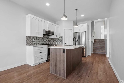 1369 Pacific Circle West, Lethbridge, AB 