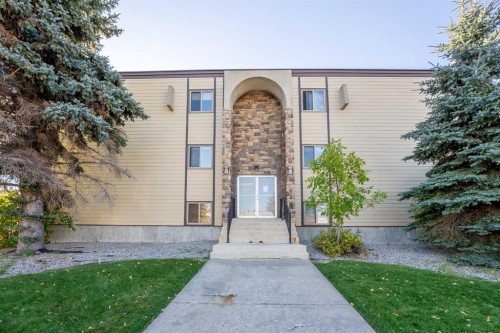 18-3440 23 Avenue SOUTH Lethbridge, AB T1K 4K4