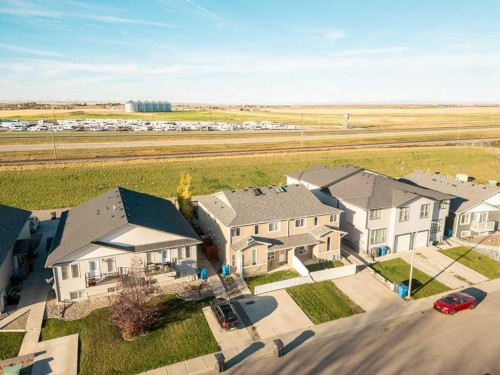 4-3918 Sundance Road  Coalhurst, AB T0L 0V2