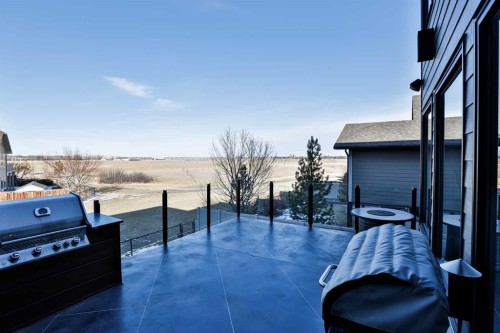 19 Stonecrest Point West, Lethbridge, AB 
