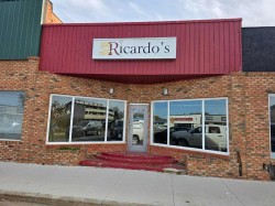 5326 49 Avenue  Taber, AB T1G 1T8