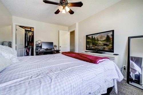 202 Silkstone Road West, Lethbridge, AB 