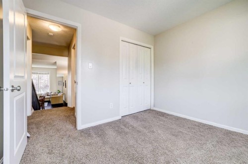 202 Silkstone Road West, Lethbridge, AB 