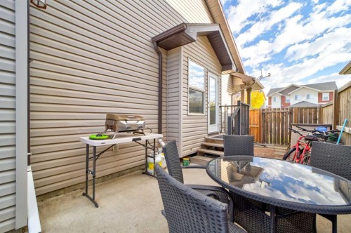 202 Silkstone Road West, Lethbridge, AB 