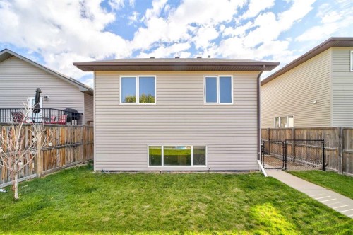 202 Silkstone Road West, Lethbridge, AB 
