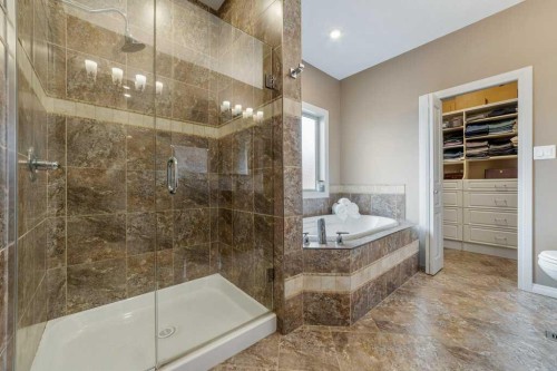 56 Canyoncrest Point West, Lethbridge, AB 