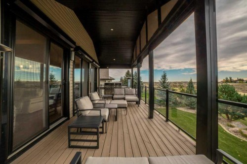 56 Canyoncrest Point West, Lethbridge, AB 