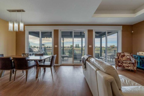 56 Canyoncrest Point West, Lethbridge, AB 