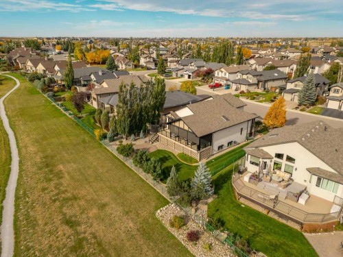 56 Canyoncrest Point West, Lethbridge, AB 