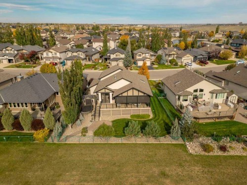 56 Canyoncrest Point West, Lethbridge, AB 