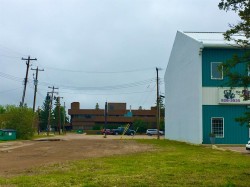 9816 100 Street  High Level, AB T0H 1Z0