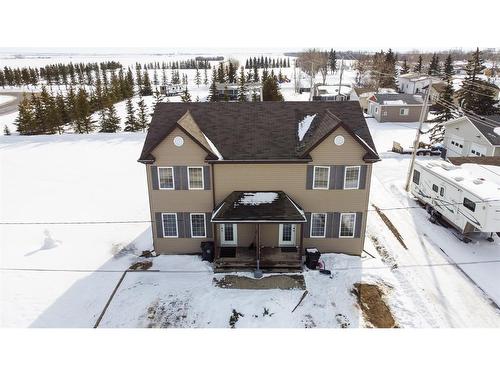 303 1St Ave Se, Falher, AB - Outdoor