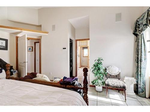 712071 Range Road 64, Grande Prairie, AB - Indoor Photo Showing Bedroom