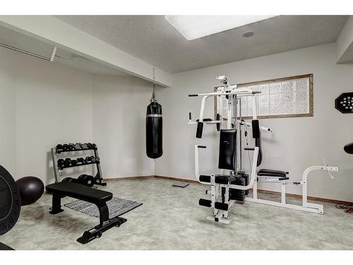 712071 Range Road 64, Grande Prairie, AB - Indoor Photo Showing Gym Room