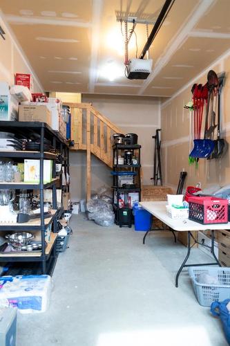 11322 105 Avenue, Grande Prairie, AB - Indoor Photo Showing Garage