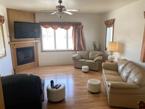 11025 Hwy 35, Rural Northern Lights, County Of, AB - Indoor Photo Showing Living Room With Fireplace