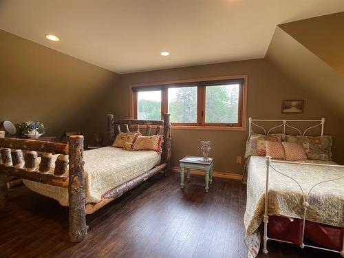 49 13415 Township Road 752A, Rural Big Lakes County, AB - Indoor Photo Showing Bedroom