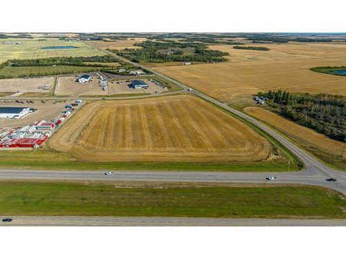 2-60056 732 Township, Sexsmith, AB 