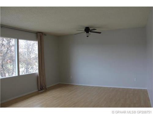 7205 100 Street, Peace River, AB - Indoor Photo Showing Other Room