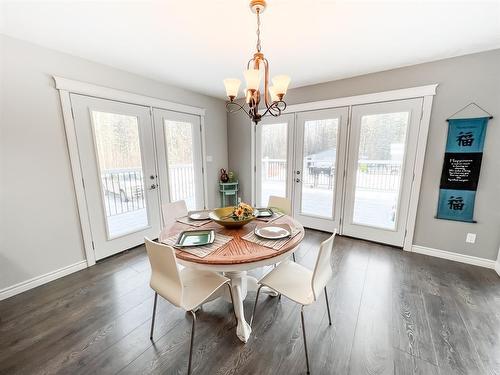 1 Key Cove Estates #5, Joussard, AB - Indoor Photo Showing Dining Room