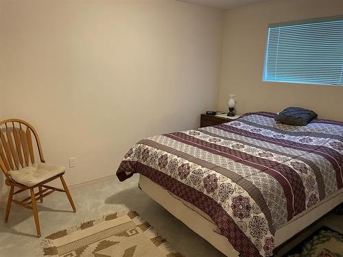 11804 102 Avenue, Fairview, AB - Indoor Photo Showing Bedroom