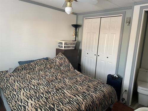 10317 99 Street, Fairview, AB - Indoor Photo Showing Bedroom