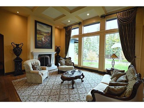 8102 Willow Grove Way, Rural Grande Prairie No. 1, County Of, AB - Indoor Photo Showing Living Room With Fireplace