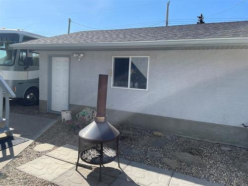 11417 106 Avenue North, Fairview, AB - Outdoor