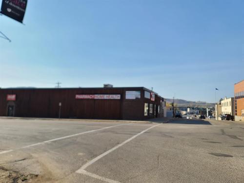 10013 100 Avenue, Peace River, AB 