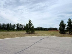 7956 Creekside Drive  Rural Grande Prairie No. 1, County Of, AB T8W 0H3