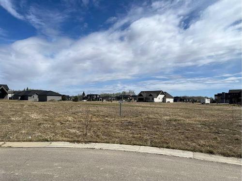 7952 Creekside Drive, Rural Grande Prairie No. 1, County Of, AB 