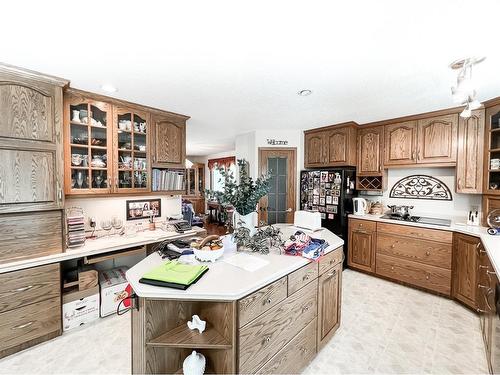 914058 Hwy 35, Manning, AB - Indoor Photo Showing Kitchen