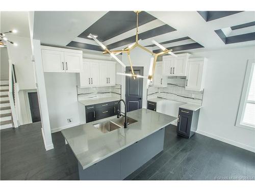 9091 80 Avenue, Grande Prairie, AB - Indoor Photo Showing Kitchen