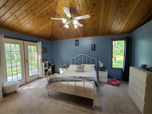 73-843058 Rr 222, Rural Northern Lights, County Of, AB - Indoor Photo Showing Bedroom