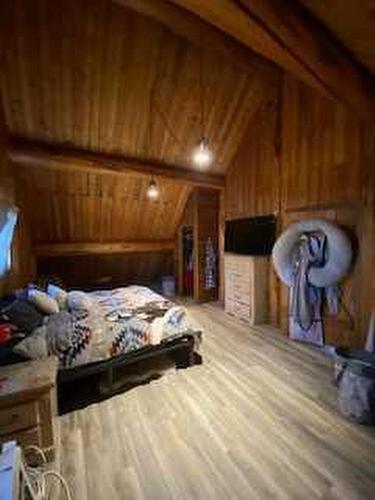4805 55 Street, Grimshaw, AB - Indoor Photo Showing Bedroom