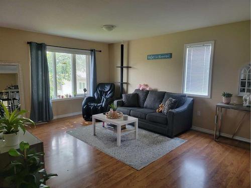11314 91 Street, Peace River, AB - Indoor Photo Showing Other Room