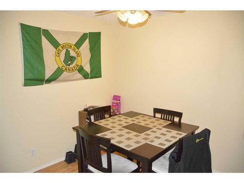 4-8205 98 Street, Peace River, AB - Indoor Photo Showing Dining Room