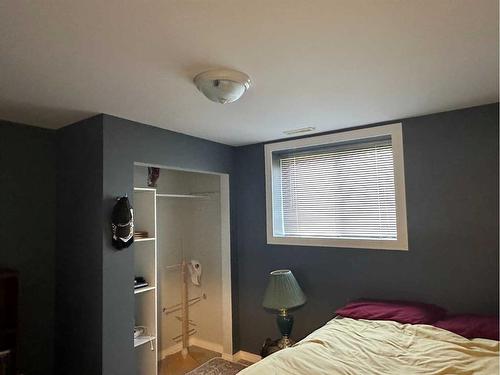 50 Sunset Drive, Spirit River, AB - Indoor Photo Showing Bedroom