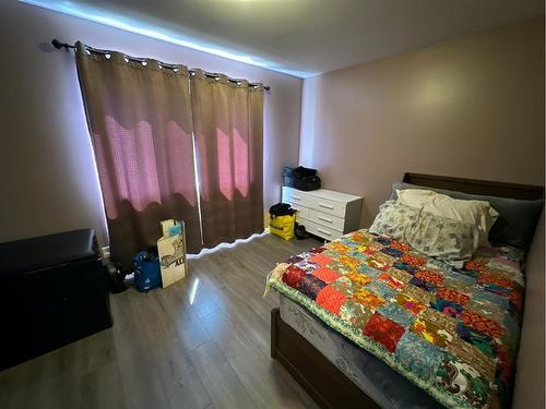 841047-Rr Rd 234 . Ridge North, Rural Northern Lights, County Of, AB - Indoor Photo Showing Bedroom