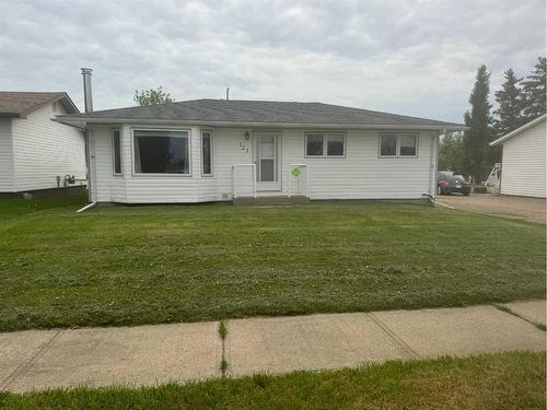 121 2 Avenue, Falher, AB - Outdoor