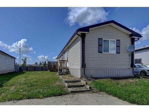 11206 96 Street, Clairmont, AB - Outdoor With Exterior